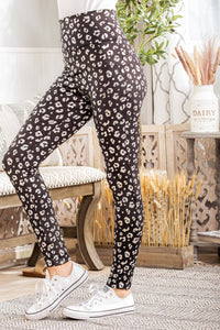 Thumbnail for Heimish Full Size Leopard High Waist Leggings