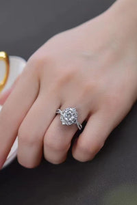 Thumbnail for Floral 2 Carat Moissanite Crisscross Ring