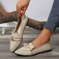 Thumbnail for Bow Contrast Trim Point Toe Loafers