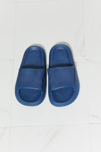 Thumbnail for MMShoes Arms Around Me Open Toe Slide in Navy