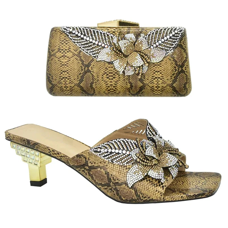 Newest Italian Shoe and Bag Set 2024 African Shoes with Bag Women Party Pumps Decorated with Rhinestone Plus Size Shoes Luxury