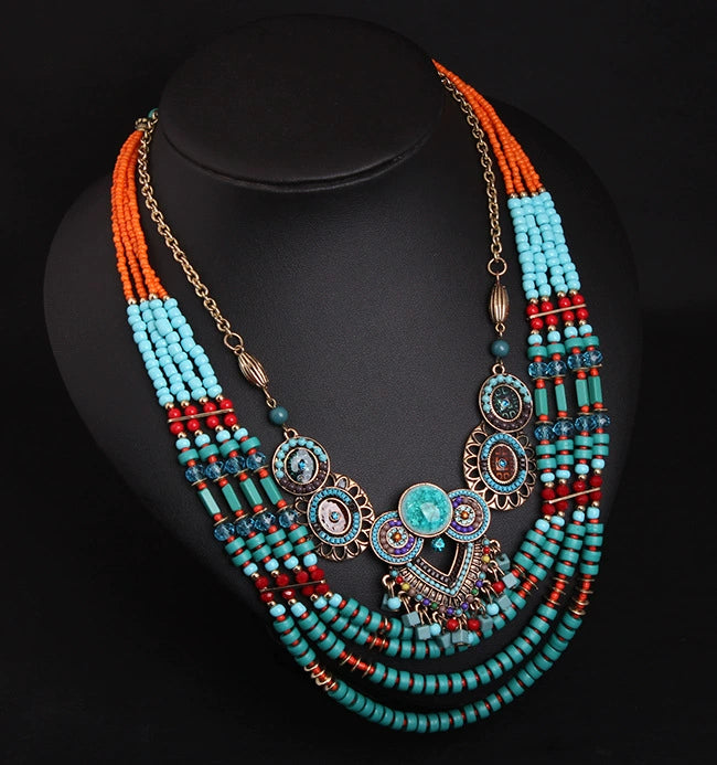 Exaggerated Bohemian Hand-Woven Decorative Necklace