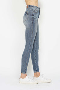 Thumbnail for Judy Blue Full Size Tummy Control Contrast Wash Skinny Jeans