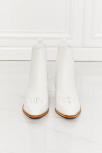 Thumbnail for MMShoes Love the Journey Stacked Heel Chelsea Boot in White