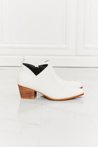 Thumbnail for MMShoes Trust Yourself Embroidered Crossover Cowboy Bootie in White