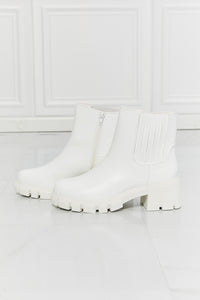 Thumbnail for MMShoes What It Takes Lug Sole Chelsea Boots in White